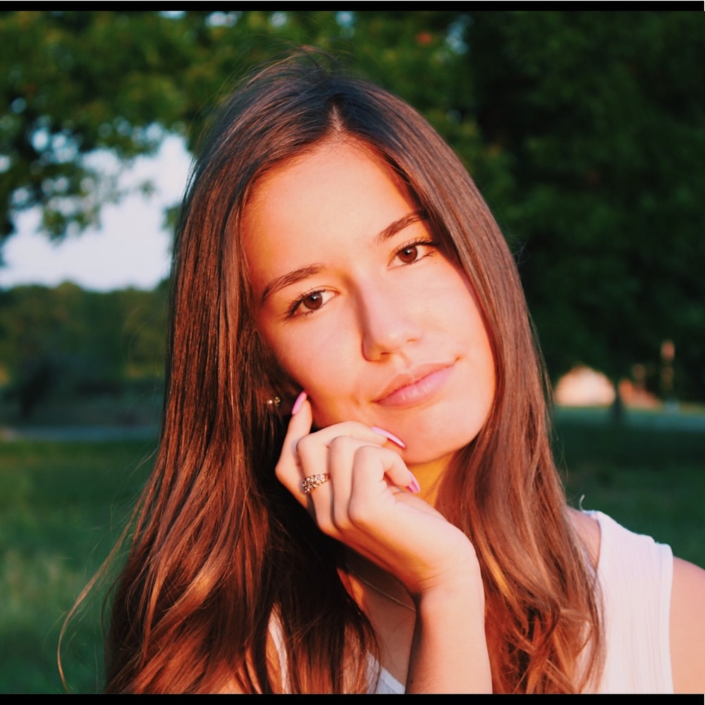Meet your Posher, Sophia
